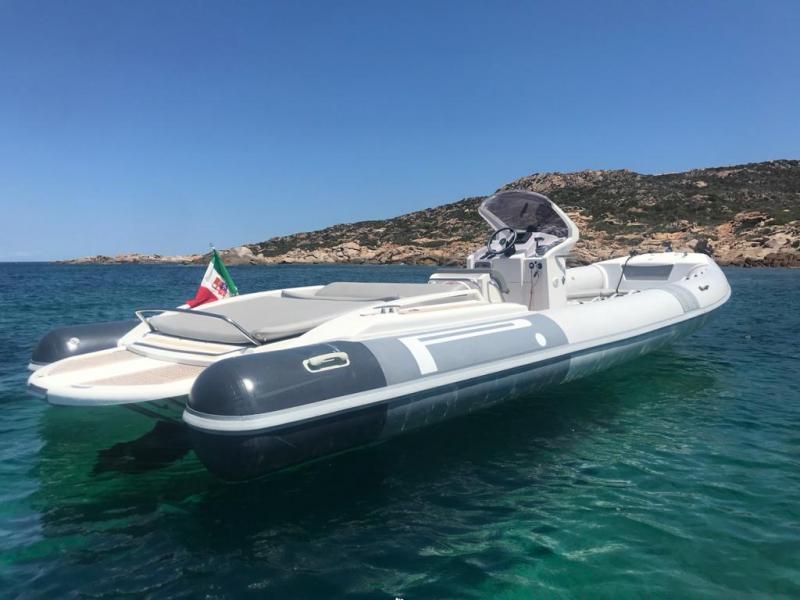 Escursione La Maddalena In Gommone Gd Nautica